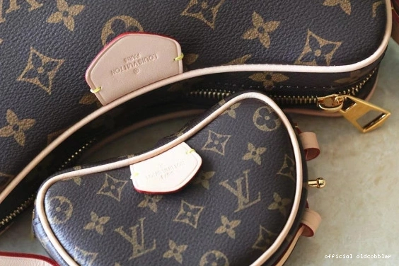 Official oldcobbler LOUIS MM VUITTON Croissant 0708